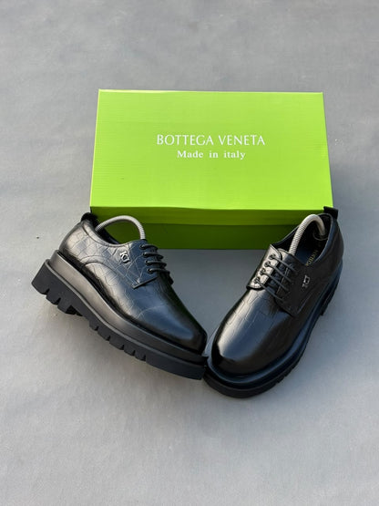 BOTTEGA VENETA Lug Derby Croco embossé
